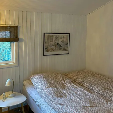 Authentic Summer House Near Oster Hurup *