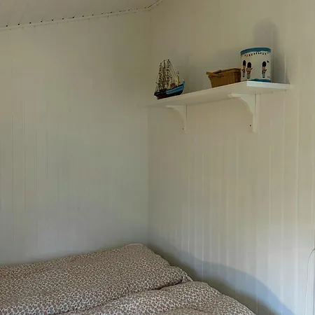 Casa vacanze Authentic Summer House Near Oster Hurup *